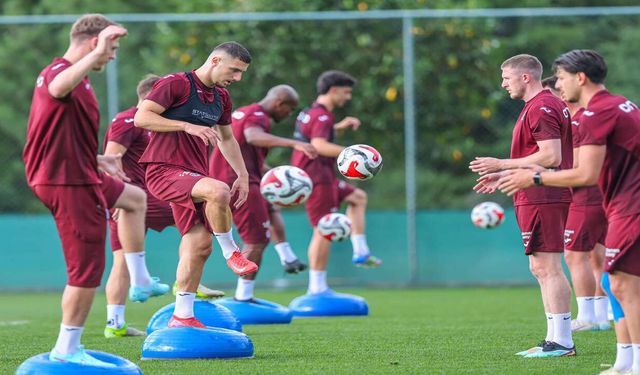Trabzonspor, yeni sezon hazırlıklarına bugün 17.00’de yaptığı antrenmanla devam etti.