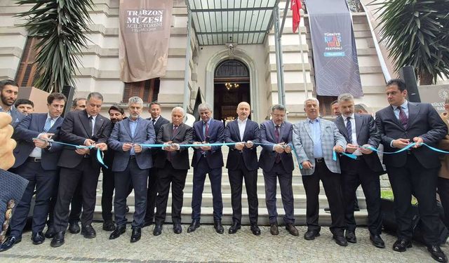 Kültür ve Turizm Bakanlığı tarafından düzenlenen Kültür Yolu Festivali, Trabzon’da coşkulu bir açılışla başladı.