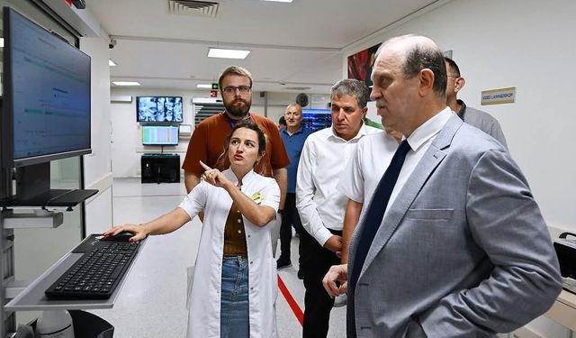 Farabi Hastanesi’nde “Kağıtsız Yoğun Bakım” dönemi başladı