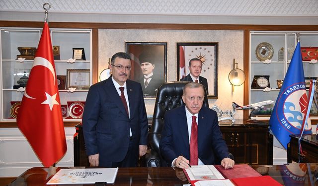 Başkan Genç,AK Parti'nin kuruluşunun 24. yılını kutladı