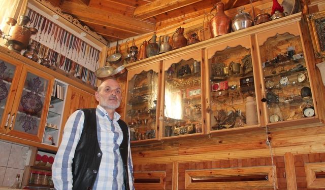 Baba ocağını restore edip kültür evine çevirdi bin parça antika eşyayı evinde sergiliyor