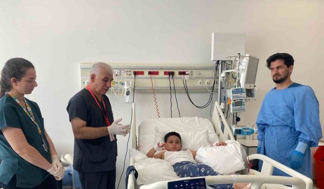 Çocuklarda elektrik çarpması sonucu meydana gelen yanıklar ciddi hasarlara sebep oluyor