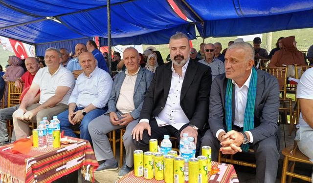 TFF Başkanı İbrahim Hacıosmanoğlu, Çaykur Rizespor’un ‘Birlik ve beraberlik şölenine’ katıldı