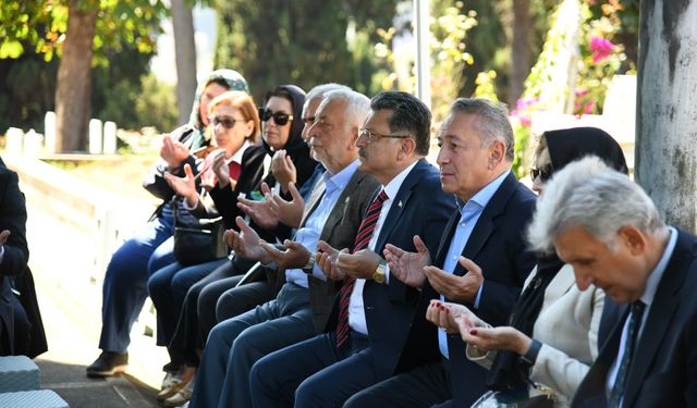 Karakullukçu mezarı başında dualarla anıldı