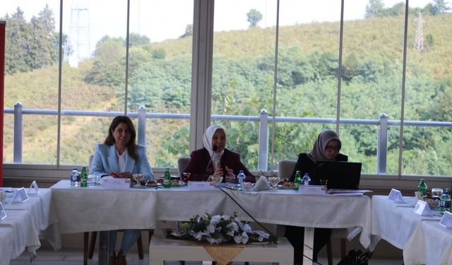 Karadeniz Bölgesi Kadın Hizmetleri Bölgesel İstişare Toplantısı Trabzon’da gerçekleştirildi