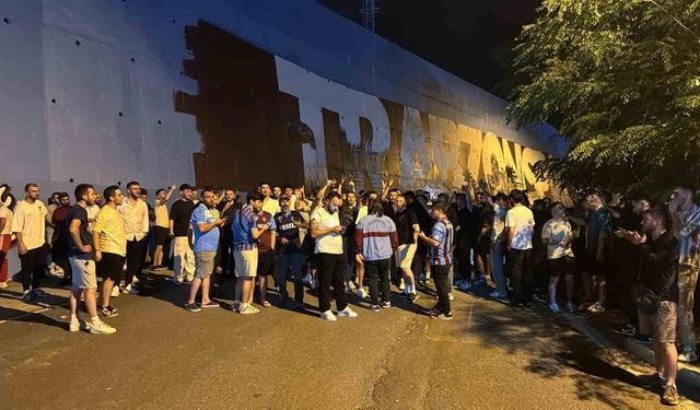 Trabzonspor taraftarları Uğurcan Çakır’ın transferine tepki gösterdi