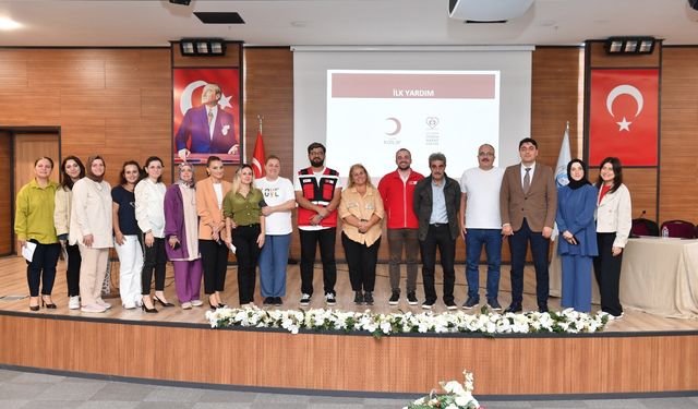 Ortahisar Belediyesi personeline ilk yardım eğitimi
