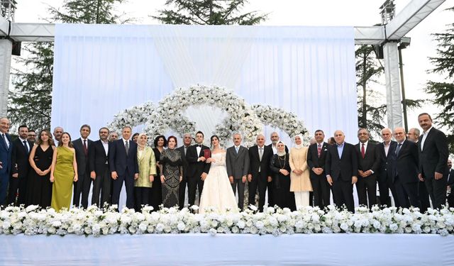 Zorluoğlu ailesinin mutlu günü