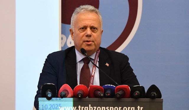 Cüneyit Zorlu:''Başkanımız Ahmet Kaya Atatürk Heykeli açılış töreni için Paris'te...''