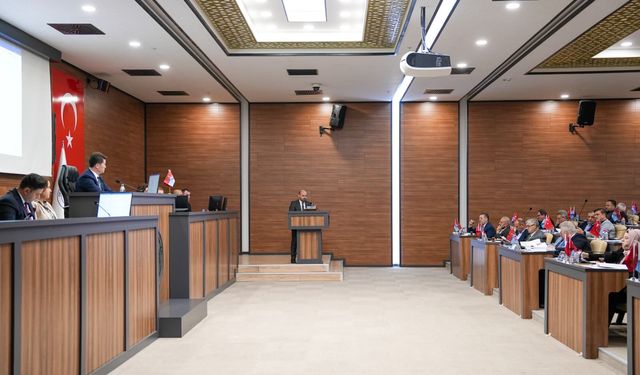 Ortahisar Belediyesi'nin 2026 Yılı Gelir Tarifesi,oybirliğiyle kabul edildi.