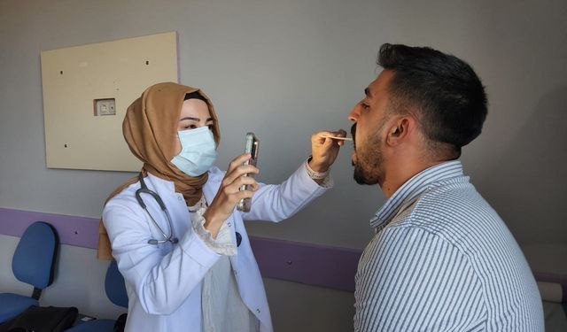 Uzmanından uyarı: "Menenjit sadece çocuk hastalığı değil, gençler ve yaşlılar da risk grubunda"