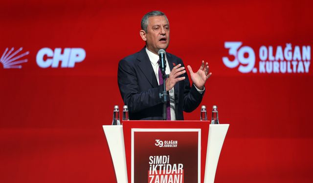 CHP Kurultayında Özgür Özel’in listesi firesiz geçti