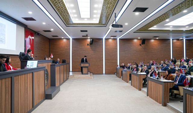 Ortahisar Belediyesi'nden gençlere destek