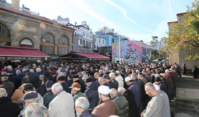 Serpil Başaran dualarla son yolculuğuna uğurlandı
