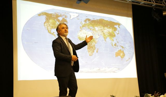 Prof. Dr. Ersan Başar: "Antarktika dünyanın kara kutusu"