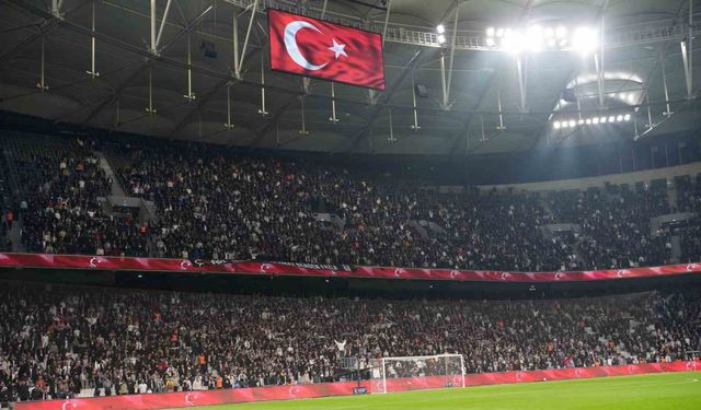 Türkiye - Romanya maçına Beşiktaş stadı ev sahipliği yapacak