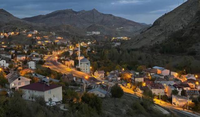 Gümüşhane'nin beldesi Tekke'de seçim hazırlığı