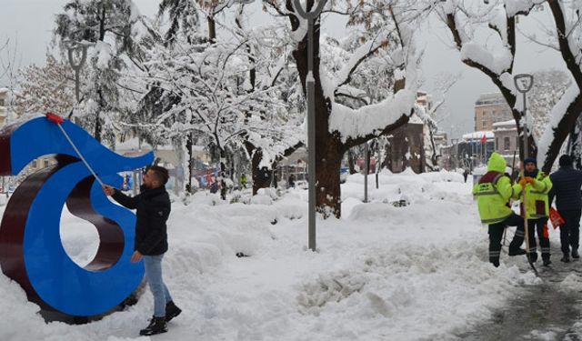 Trabzon’da eğitime 1 gün ara verildi