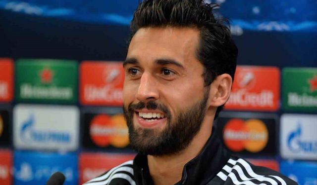 Real Madrid'in yeni teknik direktörü Arbeloa oldu
