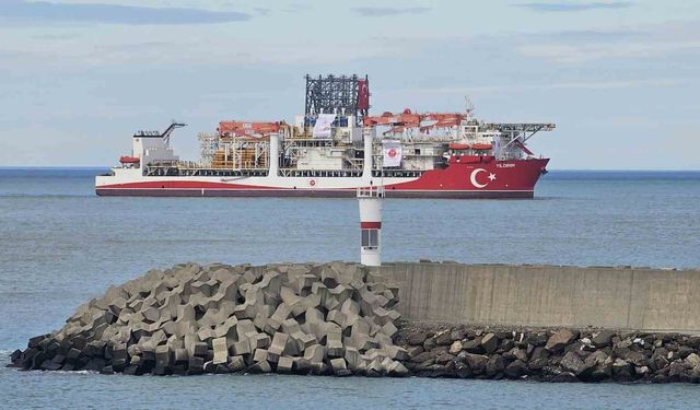 Türkiye'nin mavi vatandaki yeni gücü Yıldırım, Karadeniz'e ulaştı