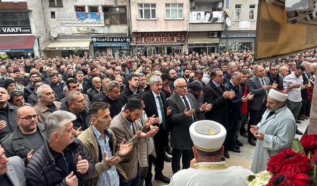 Bıçaklanarak öldürülen Sürmene eski belediye başkan yardımcısı Aydın'a son görev