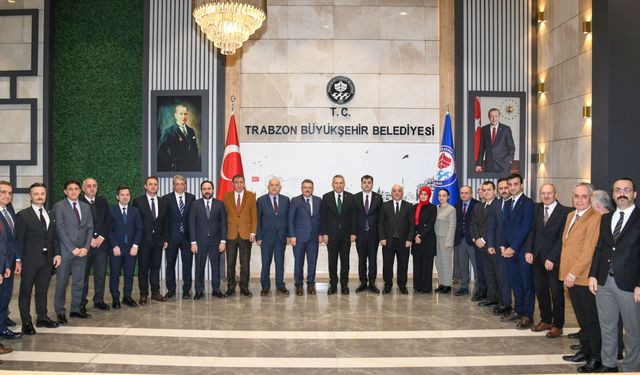 Trabzon Valisi Tahir Şahin'den Büyükşehir'e ziyaret