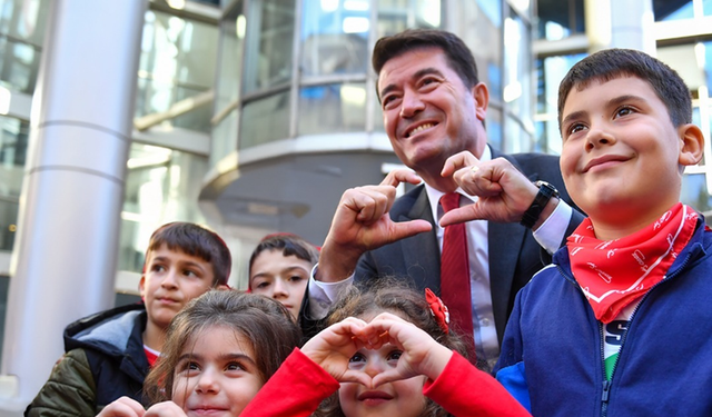 İyilik Kumbarası çocukların yüzünü güldürecek