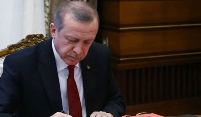 Cumhurbaşkanlığı tarafından yapılan atamalar Resmi Gazete'de
