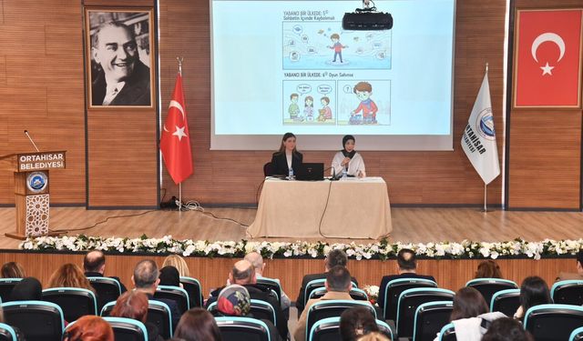 'Dil Ve Konuşma Gelişimi' semineri düzenlendi