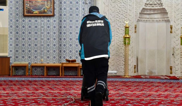 Camilerde ramazan temizliği