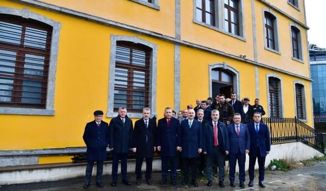 Kütüphane olarak planlanan Yavuz Selim İlkokulu'nda inceleme