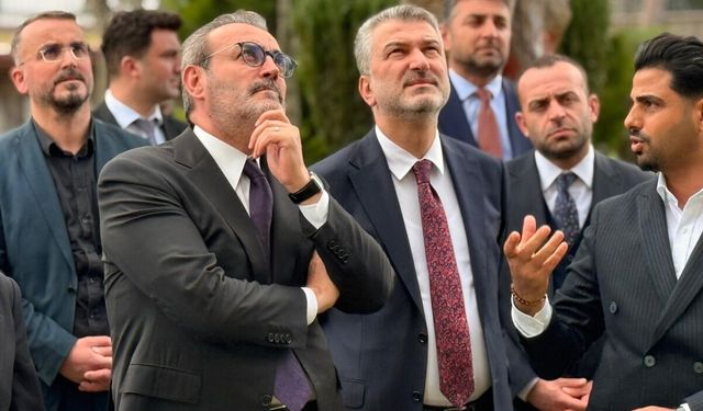 Mahir Ünal: “Ayasofya medeniyetimizin hafızasıdır”