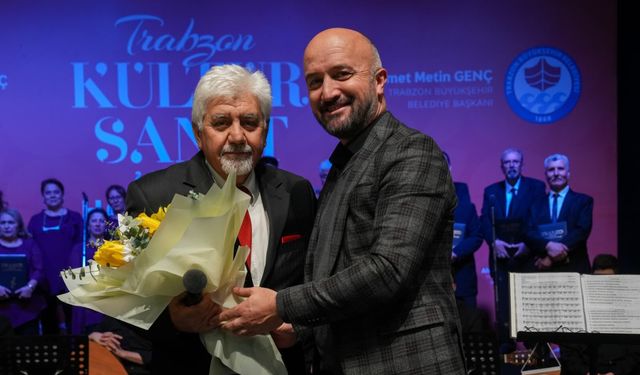 Trabzon'da Türk Halk Müziği rüzgarı esti