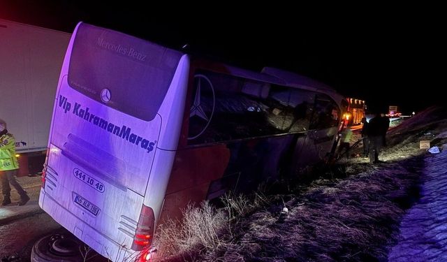 Kahramanmaraş'tan Trabzon istikametine seyir eden otobüs kaza yaptı