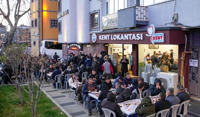 Ortahisar'ın iftar sofralarında 58 bin kişi ağırlandı