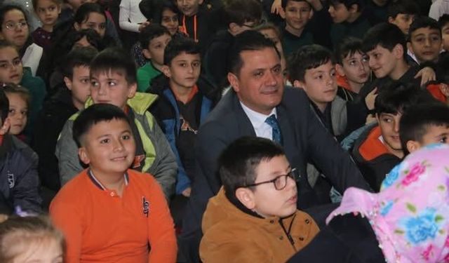 Hisoğlu:'Camiler gönül hanemizdir,sizin gibi siyaset dekorumuz değil'