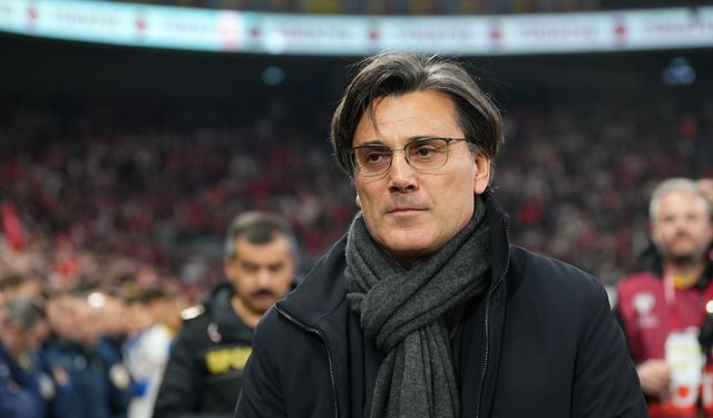Vincenzo Montella: 'İnşallah ülkemiz adına Dünya Kupası'na katılabiliriz ve herkesi mutlu edebiliriz'