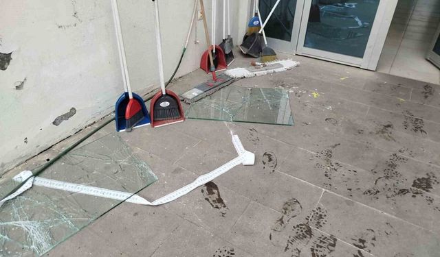 Amatör lig maçında olay çıktı: Musluklar söküldü, camlar kırıldı