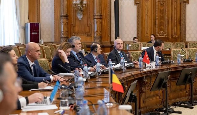 Yılmaz Büyükaydın'dan Bükreş’te Dijital Dönüşüm vurgusu