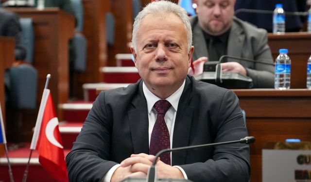 Zorlu:'Büyükşehir Yönetimi,alınan borçlanma yetkileriyle ilgili meclise net bilgi vermeli'