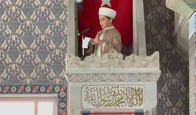 13 yaşındaki öğrenciden cuma hutbesi