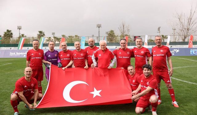 Türk Dünyası Parlamenterleri futbol turnuvasında buluştu: Kazanan kardeşlik oldu