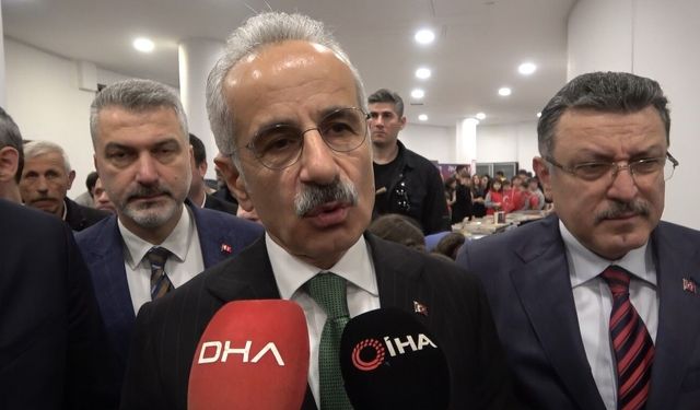 Bakan Uraloğlu: '(Malatya'daki deprem) Karayollarımızda ve haberleşme altyapımızda herhangi bir olumsuzluk bulunmamaktadır'