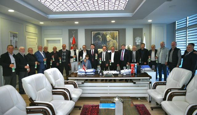 Ortahisar'daki muhtarlar,Başkan Kaya'yı ziyaret etti