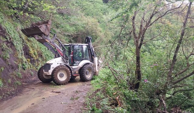 Büyükşehir'den sel ve heyelan seferberliği
