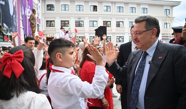 Başkan Genç:En büyük zenginliğimiz çocuklarımız