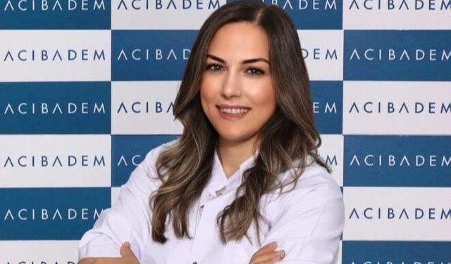 Uzmanından uyarı: 'Yazın en büyük hata su yerine çay ve kahve içmek'