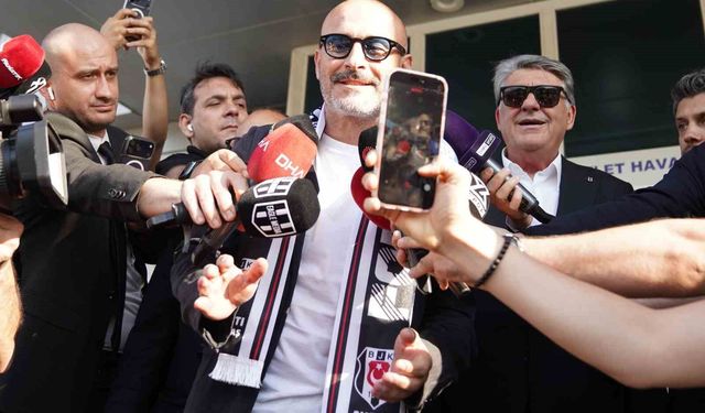 Beşiktaş'ın yeni teknik direktörü Vincenzo Italiano, İstanbul'a geldi