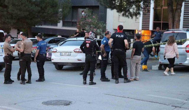 Çocuğunun gözü önünde pompalı saldırıya uğrayan kadın kurtarılmadı