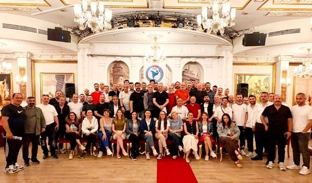 “Horon Bizumdur!” Sloganıyla dünya rekoru denemesi